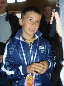 Prvo mesto u kucanju jajima.